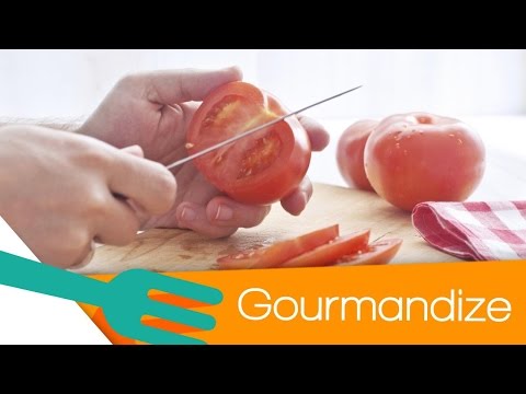 How to De-Seed Tomatoes the Easy Way - Gourmandize How to De-Seed Tomatoes the Easy Way - Gourmandize