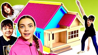 💥CINE CONSTRUIEȘTE cea mai tare🏚️CASĂ DIN CARTON !!