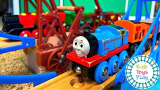 Kids Toys Play Builds a BRIO Wooden Railway Track with Thomas the Train!