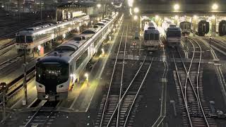 夜の名古屋車両区の光景