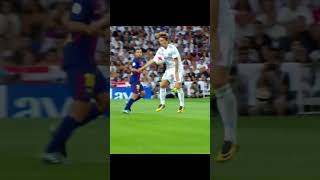 Luka Modric 's Freestyle Football #acrobatic #football #highlights