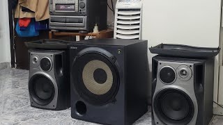 Aiwa f12 LH tocando volt mix com o sub do sony muteki