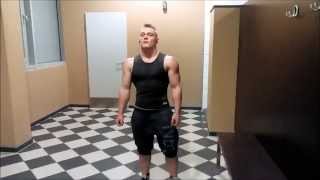 16 Years old bodybuilder Posing \u0026 triceps training