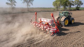 John Deere 6155R + Maschio Gaspardo Chrono 708 | Sowing Corn 🌽