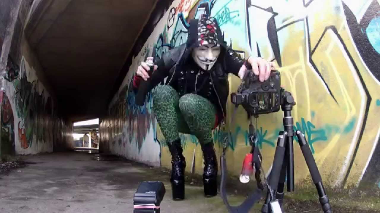 Graffiti Man 01 Youtube