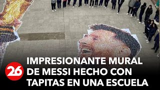 ARGENTINA | Impresionante mural de Messi hecho con tapitas en una escuela