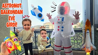 POYRAZ ELİF SİTEYE İNEN ASTRONOT BALKONDAN EVE ÇIKTI EYVAH!!