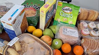 Food Bank Haul / Food Pantry Haul - Breaking Down a Food Bank Haul: What's Inside?