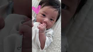 [1만뷰🥳] 아기랑 눈을 마주치면 생기는 일 🥰 #baby #아기 #귀여운아기 #cute #아이컨택 #cutebaby #육아 #힐링 #출산장려