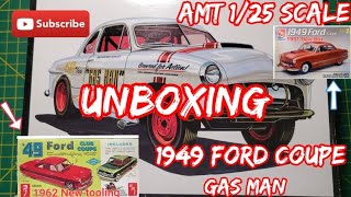 Unboxing AMT 1949 Ford Coupe \