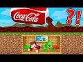 JJ and Mikey Bunker vs Coca Cola Flood in Minecraft (Maizen)