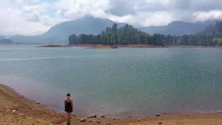 The spectacular Maskeliya Lake! - Sri Lanka