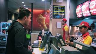 sya pala ang ka una unahang nag rap order sa jollibee @boywarangvlog#shorts#idol👌👌👌