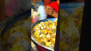 What are the street foods in Laos? 🇱🇦 | Bizarre Duck Egg