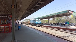 Blue beed Wdp 4 with 20652 Talaguppa Ksr Bengaluru Intercity SF Express