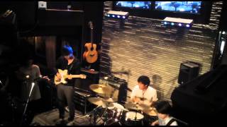 121103 crawfish Live Larry Carlton   Room335 cover