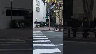 恐怖の横断歩道♯自転車取締り♯止まらない自転車♯自転車事故♯危険運転♯歩行者と自転車の事故♯悪事♯道路交通法違反　♯ cannot stop cycling