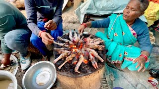 STREET FOOD OF INDIA ₹60 MUTTON PAYA | पूरी FAMILY सड़क पर बेच रही पाया सिर्फ 1 घंटे में सारा खत्म