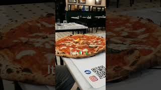 А мы тоже едим рыбу 🐟 и пиццу НАПОЛЕТАНА  🍕 🇮🇹Шерлок понимал итальянкую кухню 😉🇮🇹🐟🍕