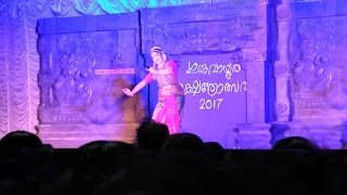 Lakshmi Gopalaswamy Performing At Guruvayoor Temple