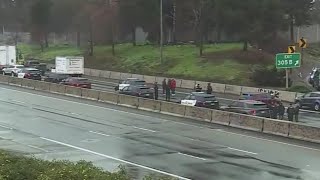 I-5 closed near N. Lombard, heavy police presence