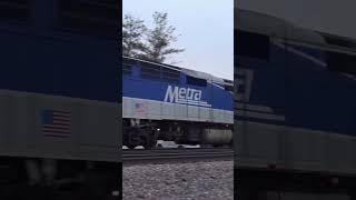 Metra Surfliner #chadmalinovsky #trains #metra #shorts