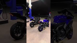 Yamaha R6 or R7 ? #yamaha #r6 #r7 #bike #night #black #blue