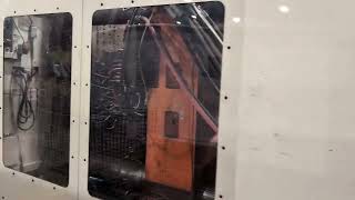 1500 ton Cincinnati Milacron 362 oz. Injection Molding Machine for sale - Low Base - Includes Robot