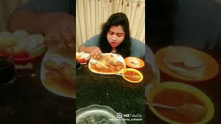 famous perugu pachidi aunty eating