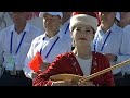 Traditionelle Darbietungen: Aken Aytes Festival in Xinjiang