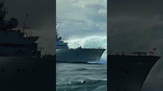 Can the Navy Ship Survive the Massive Tidal Wave Behind It #scaryocean #tidalwave #navyship