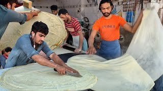 Amazing Food at Street | Food Street Pakistan | Best Karachi Street Food in 2021