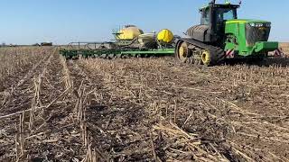 JD AGRO COCORA - planting soybeans NoTill into cornstalks