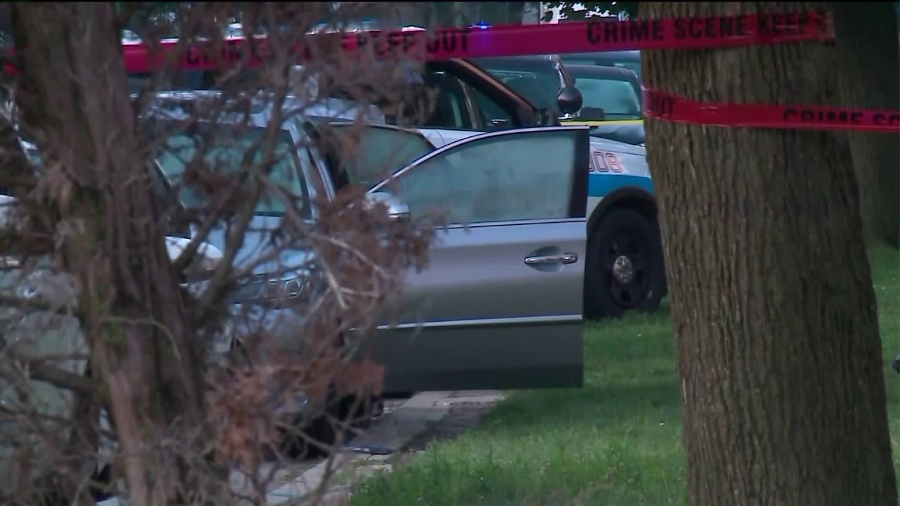 Off-duty Chicago Cop Fires Shots At Suspect On Far South Side - YouTube