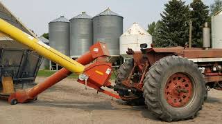 Unloading wheat