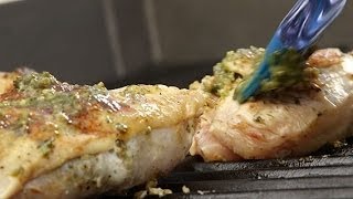 10-Second Video: Pesto-Parmesan Grilled Chicken