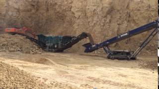 Powerscreen XH500 Trakpactor