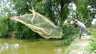 Amazing Big Fishing Catching in River Village | People Catch Fish By Using Cast Net |Village Fishing