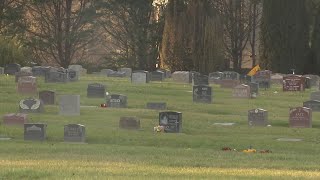 Rockford funeral director helps bury the dead in COVID-19 hot spot