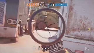 [R6S　PS4]  参加型のランクマッチ回します。参加者多かったらカスタムも。初見さんご参加お気軽に。マウス×　固定枠1