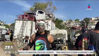 Posada extrema con luchadores, un deshuesadero, música y piñata | Noticias con Francisco Zea