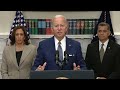 biden llama a votar para defender el derecho al aborto y las libertades afp