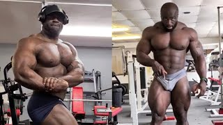 Muscle Daddy Flex