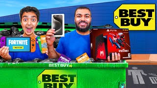 We Found PS5 & V-BUCKS While Dumpster Diving At BEST BUY! (JACKPOT!)