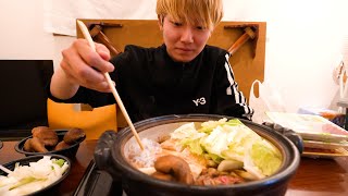 飯野がメンバーに最高のすきやきを作るそうです