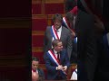 a l’assemblée nationale rachel keke brandit un drapeau palestinien