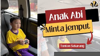 Minta di jemput Abinya tiap hari Jumat. Masya Allah