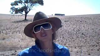 MCLEOD'S DAUGHTERS BEHIND THE SCENES cast and crew on set!