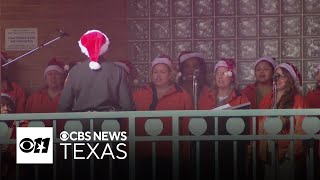 Tarrant County Jail filled with holiday music from the inmate's choir