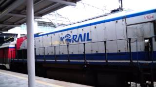 Korail GT26CW-2 EMD 16-645E3 Engine Start up